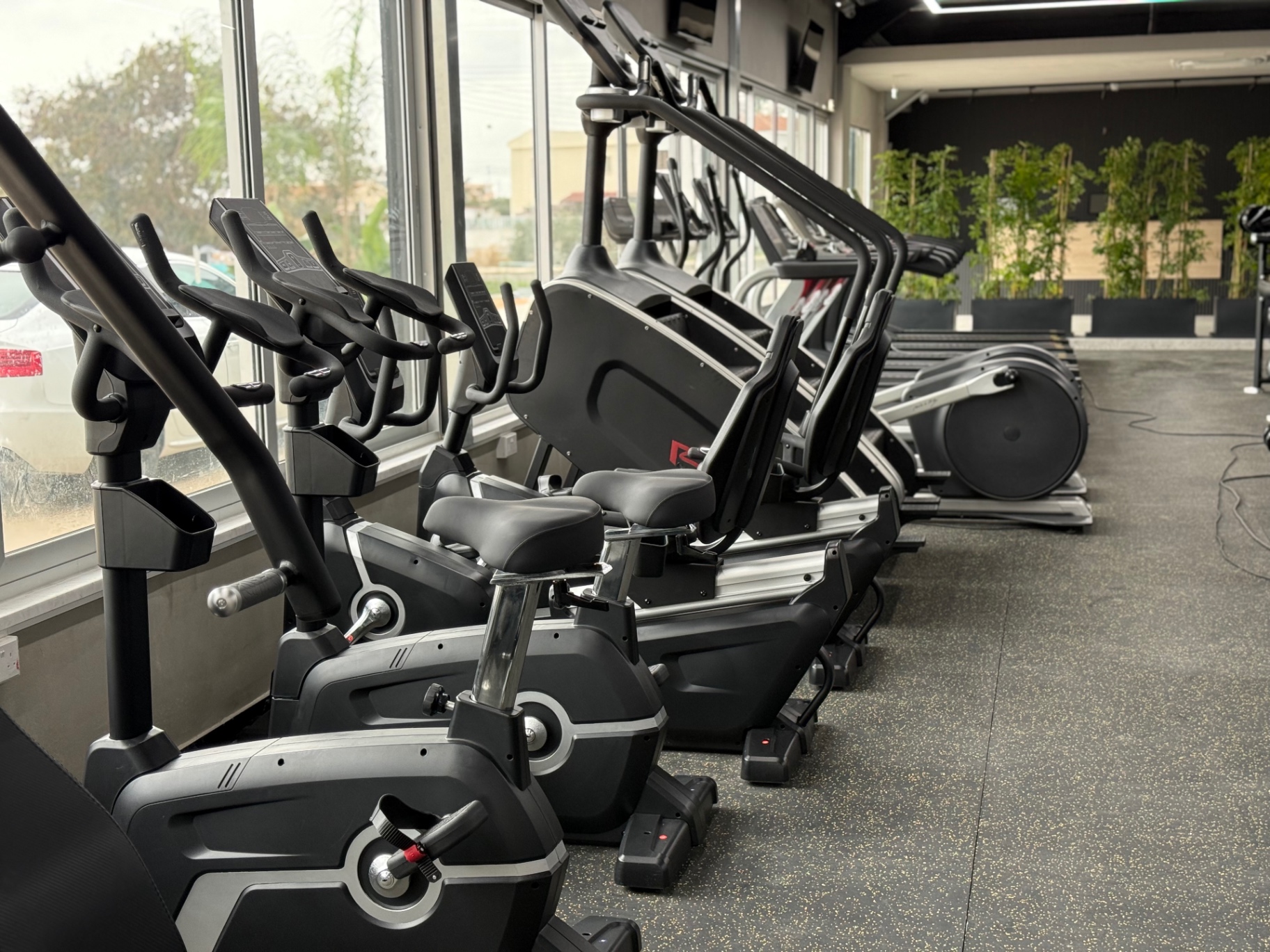 VIP GYM Paralimni cardio equipment 5