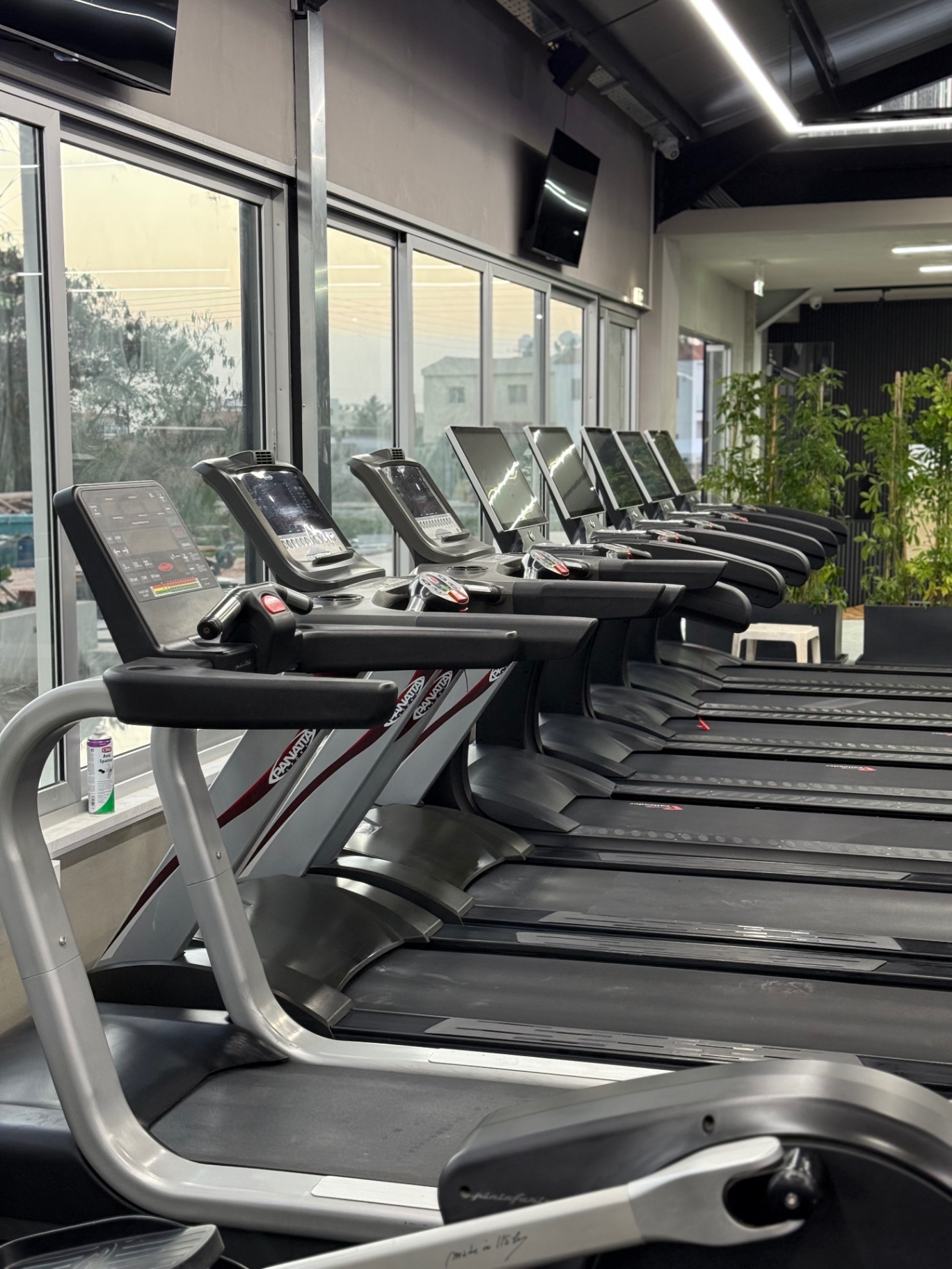 VIP GYM Paralimni cardio equipment 10
