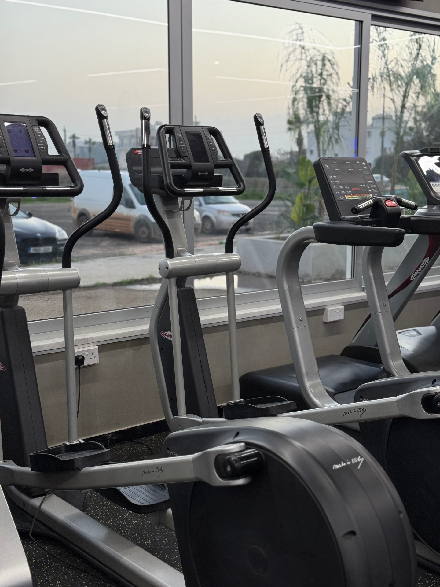 VIP GYM Paralimni cardio equipment 11