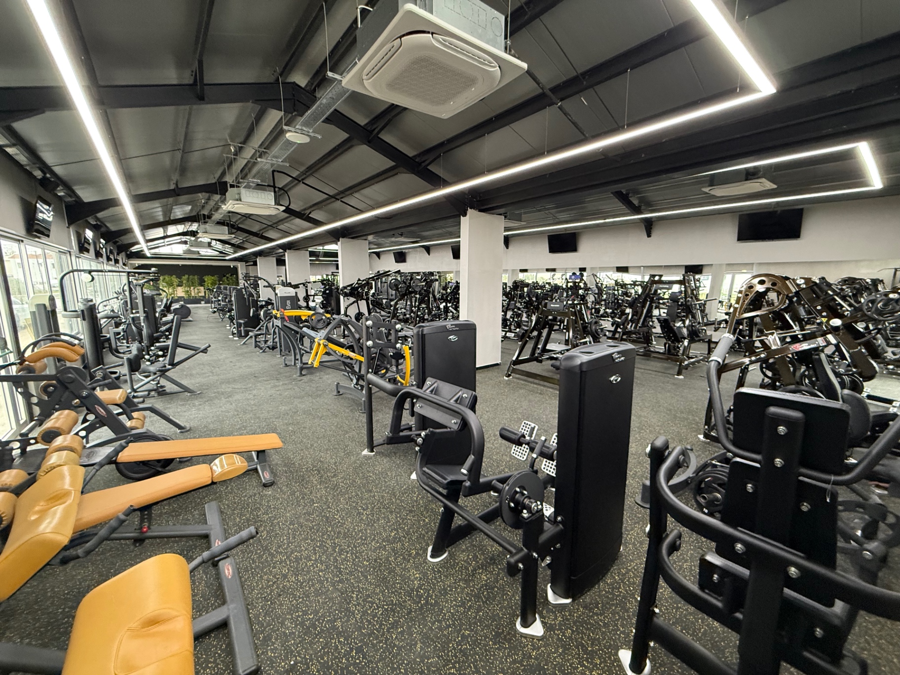VIP GYM Paralimni interior view 8